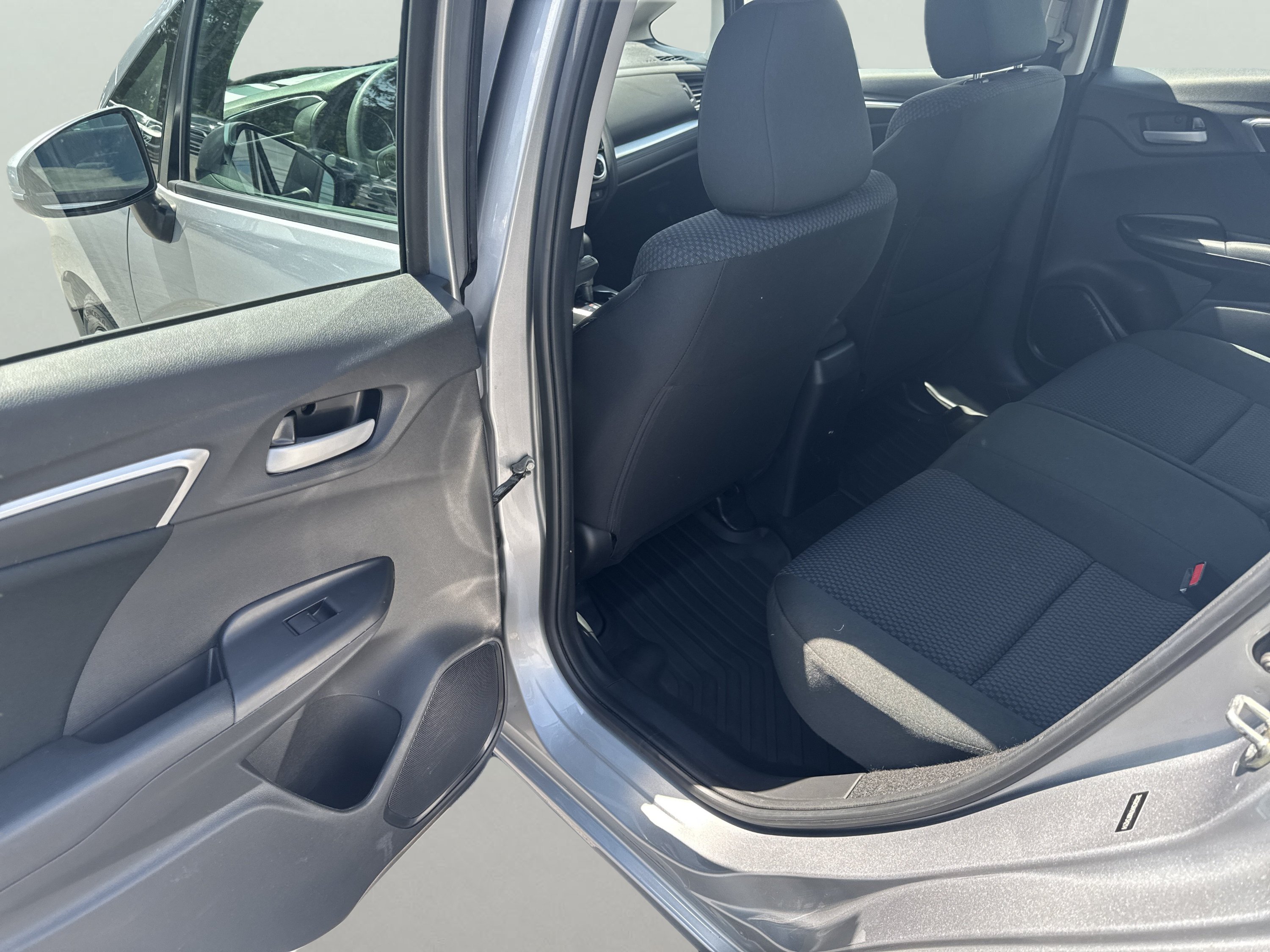 Used 2019 Honda Fit LX image 16