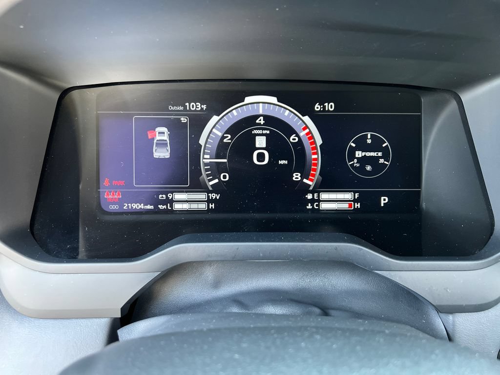 Used 2025 Toyota Tundra Platinum AWD/4WD image 24