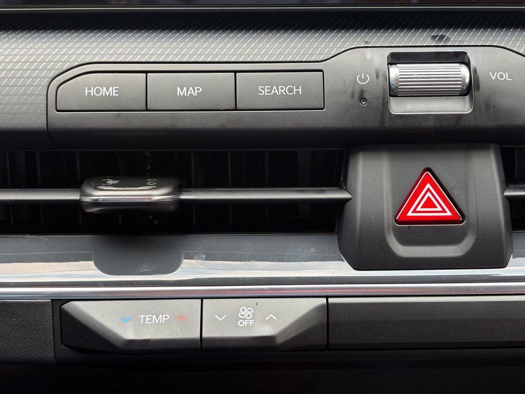 New 2026 Kia K4 GT-Line Turbo w/ GT-Line Premium Package FWD image 28
