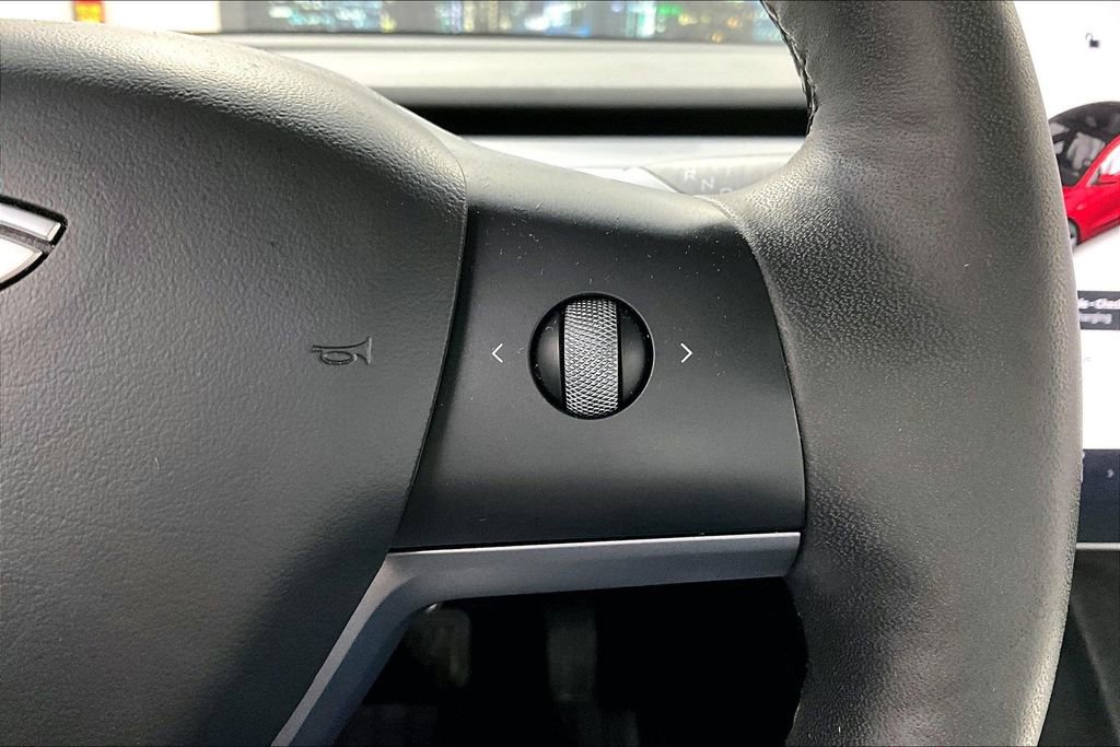 Used 2021 Tesla Model 3 Long Range image 12