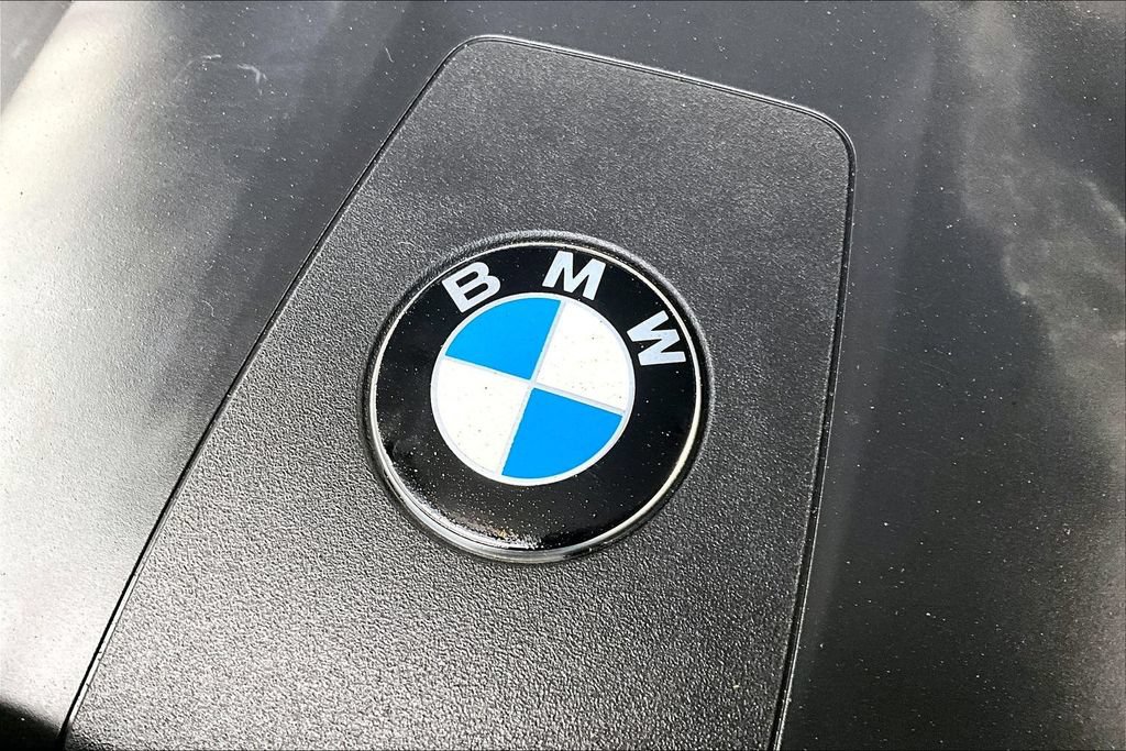 Used 2024 BMW X6 xDrive40i w/ Parking Assistance Package AWD/4WD image 38