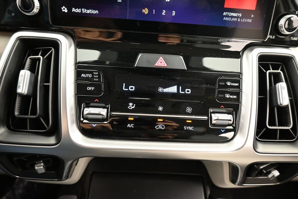 Used 2023 Kia Sorento EX FWD image 26
