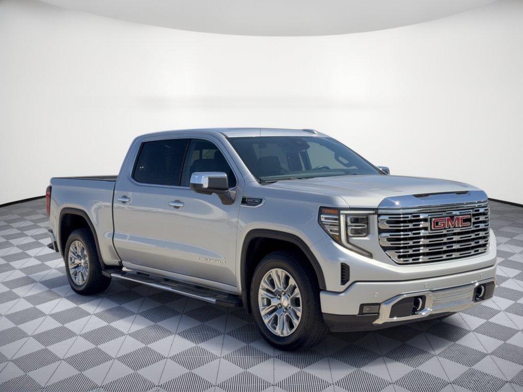 Used 2022 GMC Sierra 1500 Denali RWD image 7