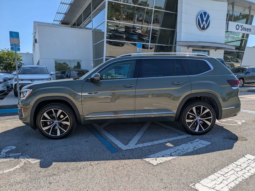 New 2026 Volkswagen Atlas SEL Premium R-Line image 3