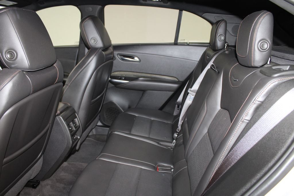 Used 2021 Cadillac XT4 Sport FWD image 22
