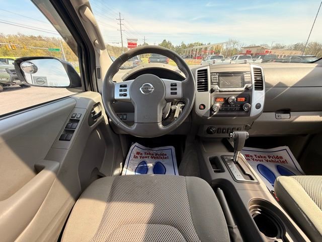 Used 2016 Nissan Frontier SV w/ SV Value Truck Package AWD/4WD image 21