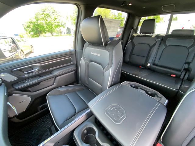 New 2026 RAM 1500 Laramie AWD/4WD image 11