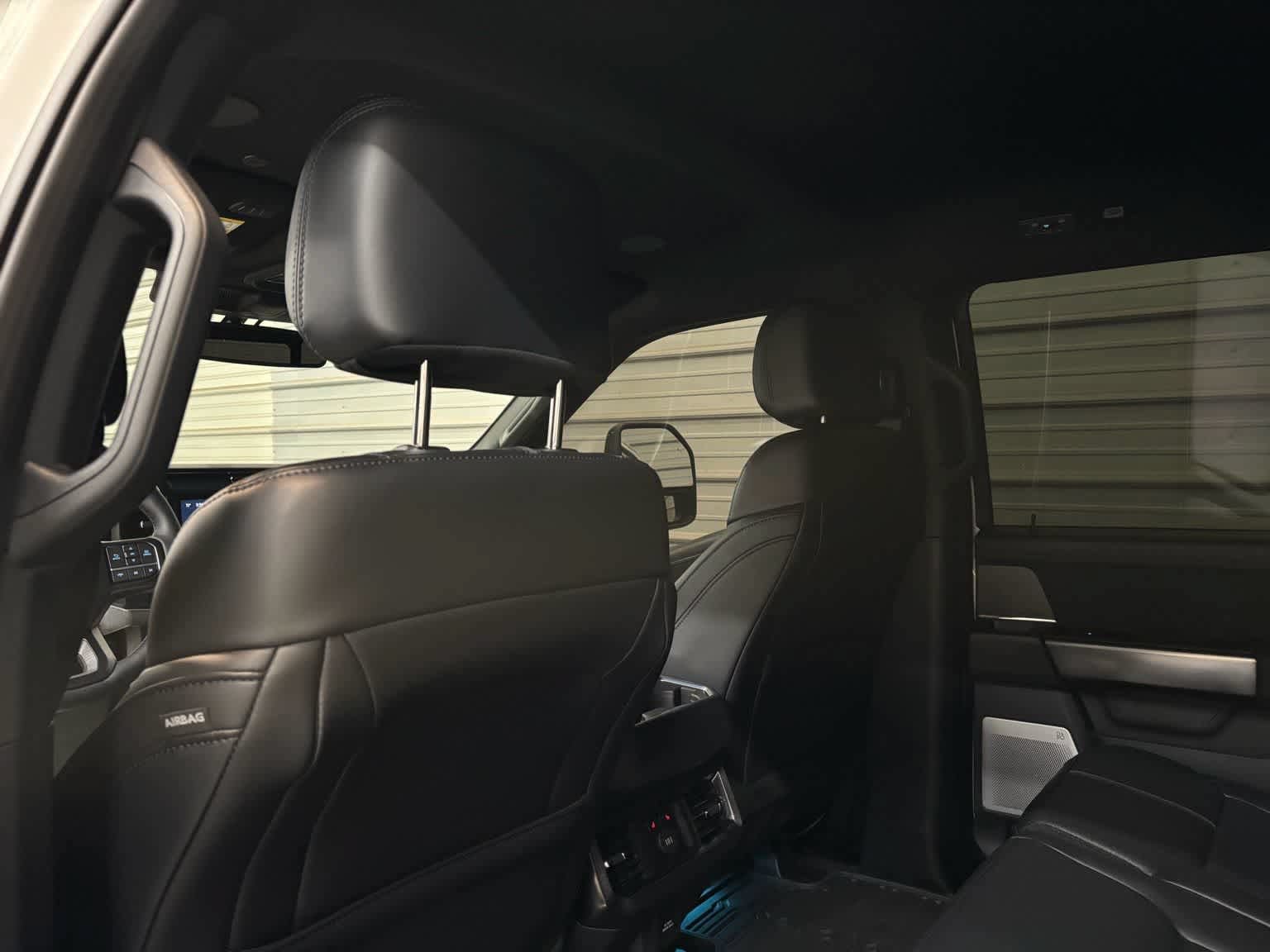 Used 2025 Ford F450 Platinum AWD/4WD image 22