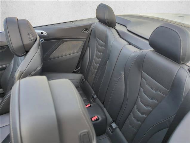 Used 2024 BMW 840i Convertible image 18
