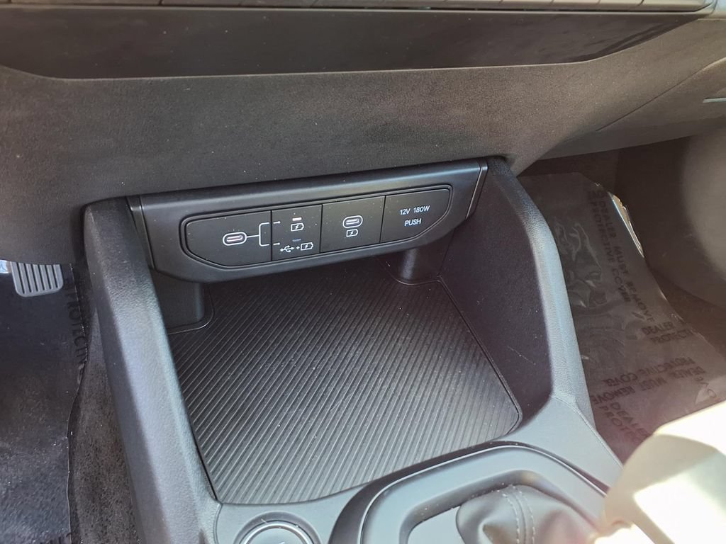 Used 2025 Kia K4 FWD image 22