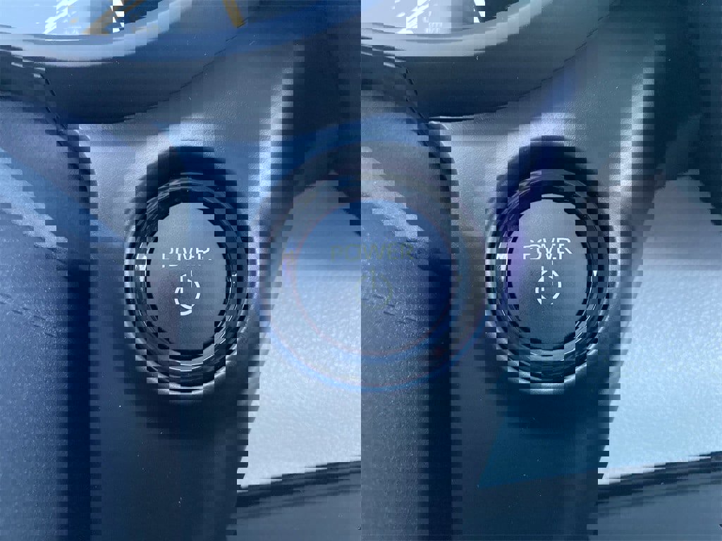 New 2026 Toyota Sienna LE image 11