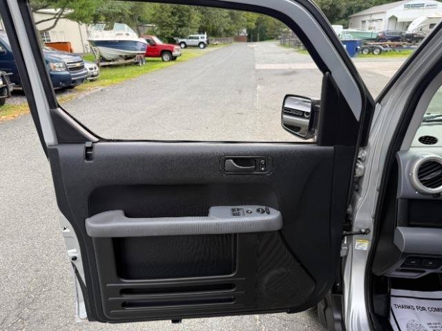 Used 2008 Honda Element LX image 17