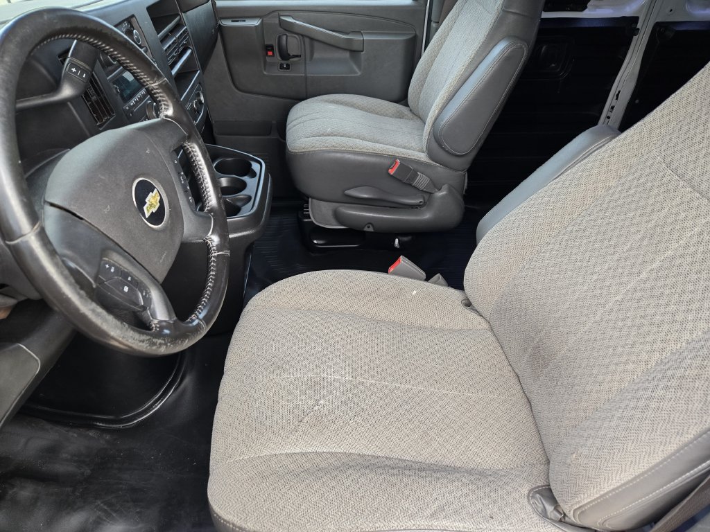 Used 2020 Chevrolet Express 2500 Extended w/ Communications Package RWD image 12