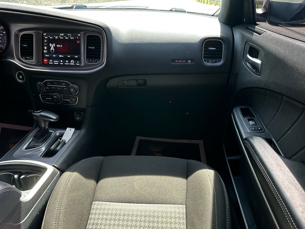 Used 2020 Dodge Charger Scat Pack RWD image 28