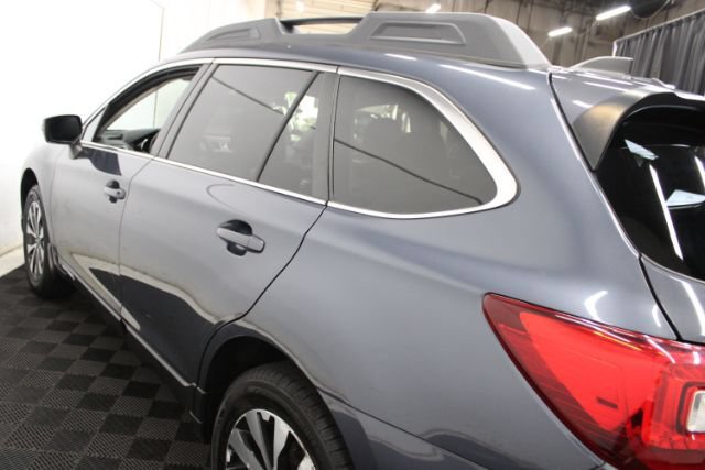 Used 2017 Subaru Outback 2.5i Limited AWD/4WD image 14