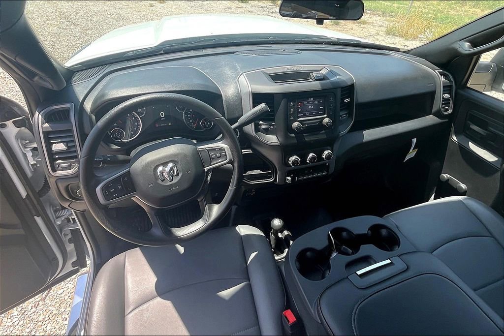 Used 2024 RAM 3500 Tradesman w/ Chrome Appearance Group image 6