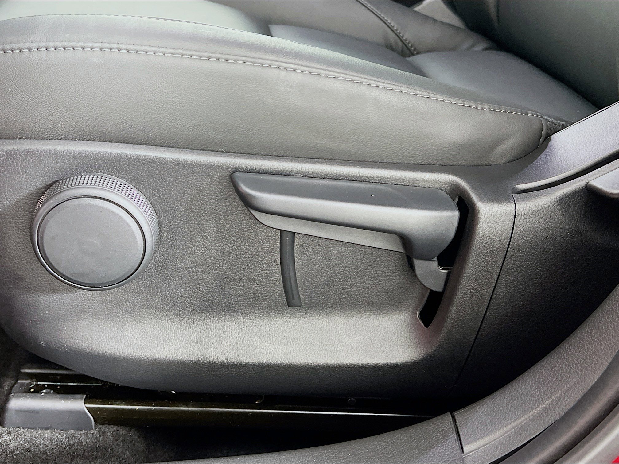 Used 2025 MAZDA CX-30 AWD 2.5 S w/ Select Sport Pkg image 4