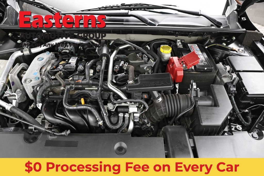 Used 2023 Nissan Sentra SR w/ SR Premium Package FWD image 7