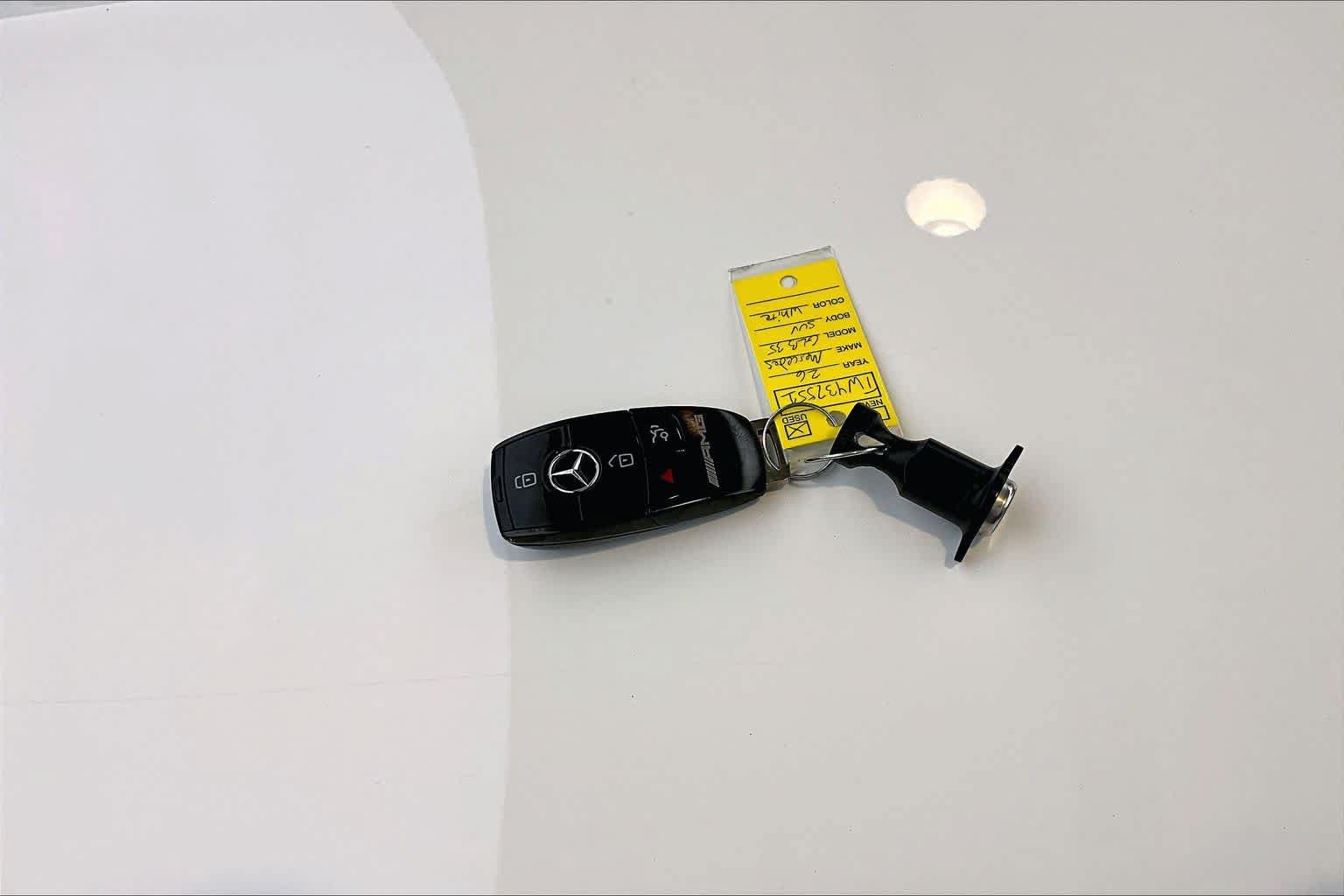 Used 2026 Mercedes-Benz GLB 35 AMG 4MATIC image 15