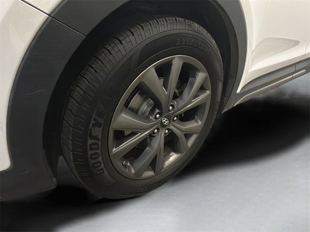 Used 2017 Hyundai Santa Fe Sport image 30