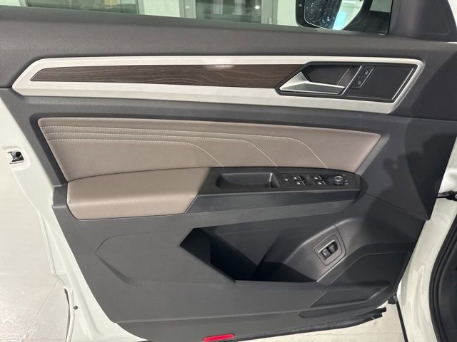 Used 2021 Volkswagen Atlas SE w/ Panoramic Sunroof Package image 21