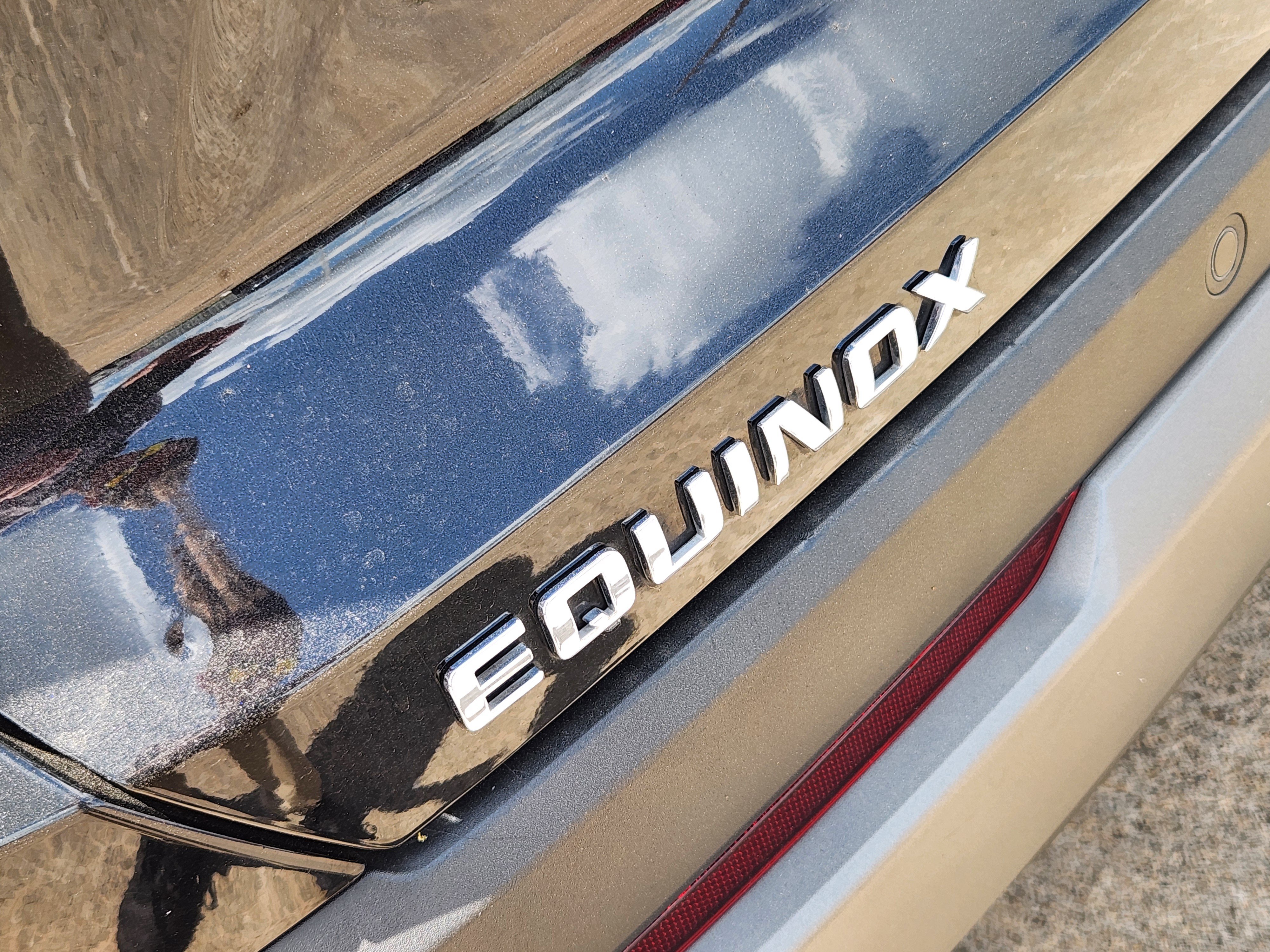 Used 2025 Chevrolet Equinox LT w/ Convenience Package II FWD image 13