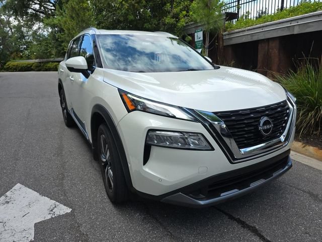 Used 2023 Nissan Rogue SL w/ SL Premium Package FWD image 4