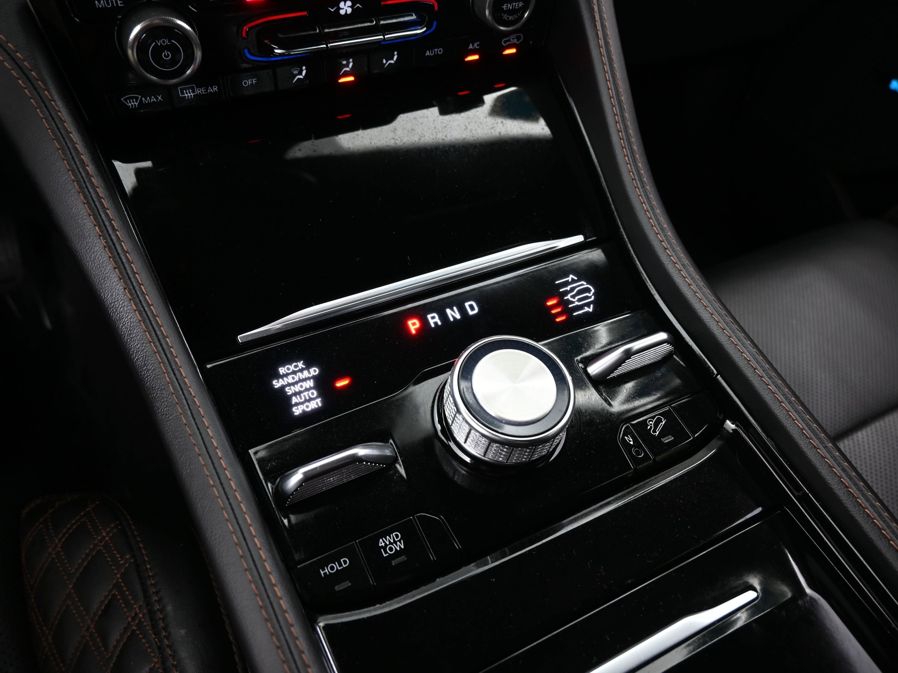 Used 2023 Jeep Grand Cherokee L Summit image 24