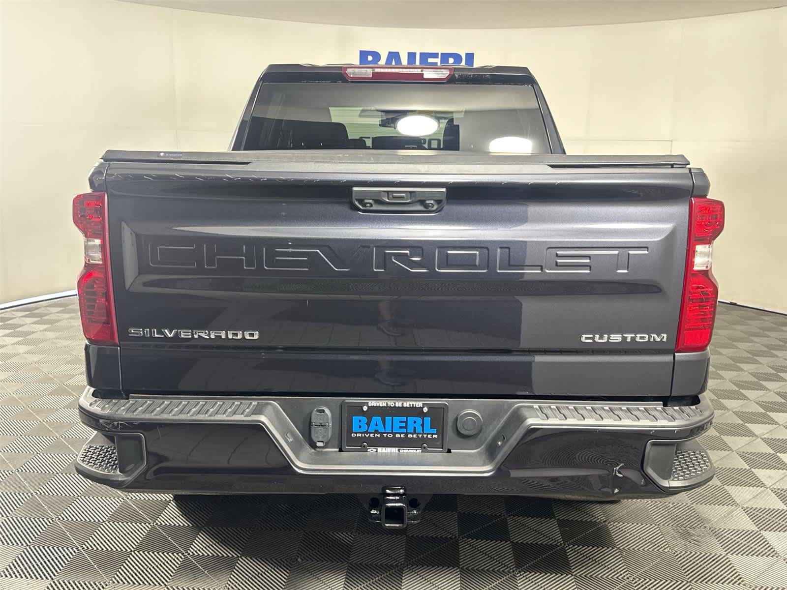 Used 2023 Chevrolet Silverado 1500 Custom AWD/4WD image 4