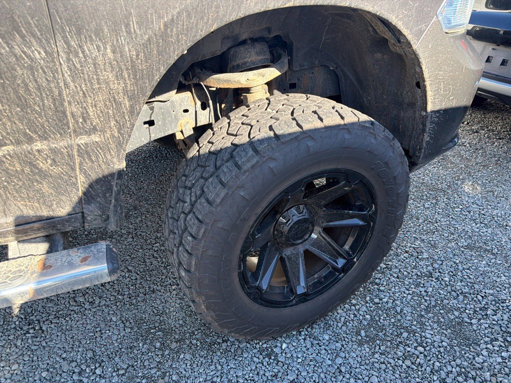 Used 2017 RAM 1500 Express AWD/4WD image 10