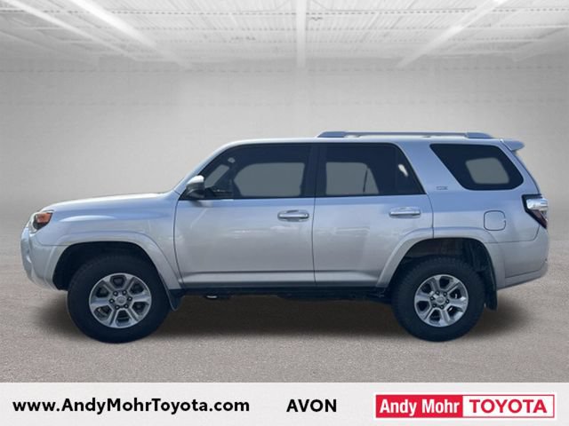 Used 2014 Toyota 4Runner SR5 AWD/4WD image 5