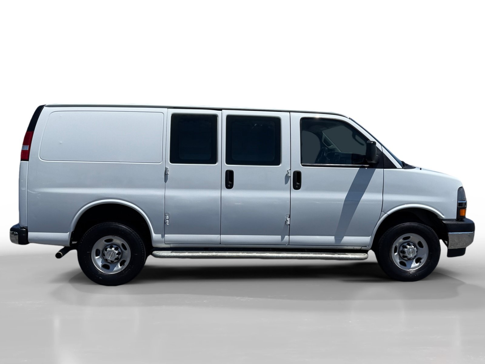 Used 2023 Chevrolet Express 2500 w/ Driver Convenience Package RWD image 6