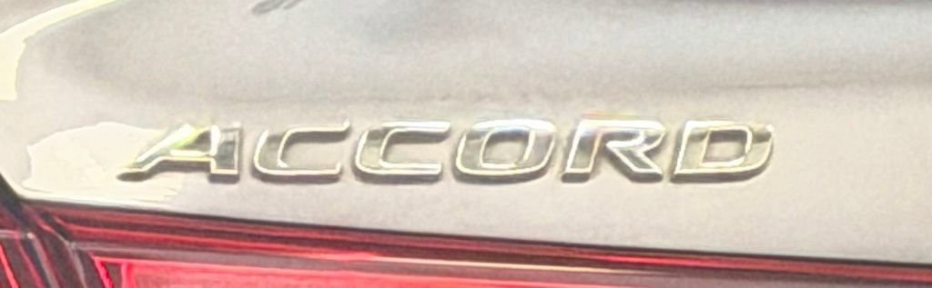 Used 2018 Honda Accord LX image 7