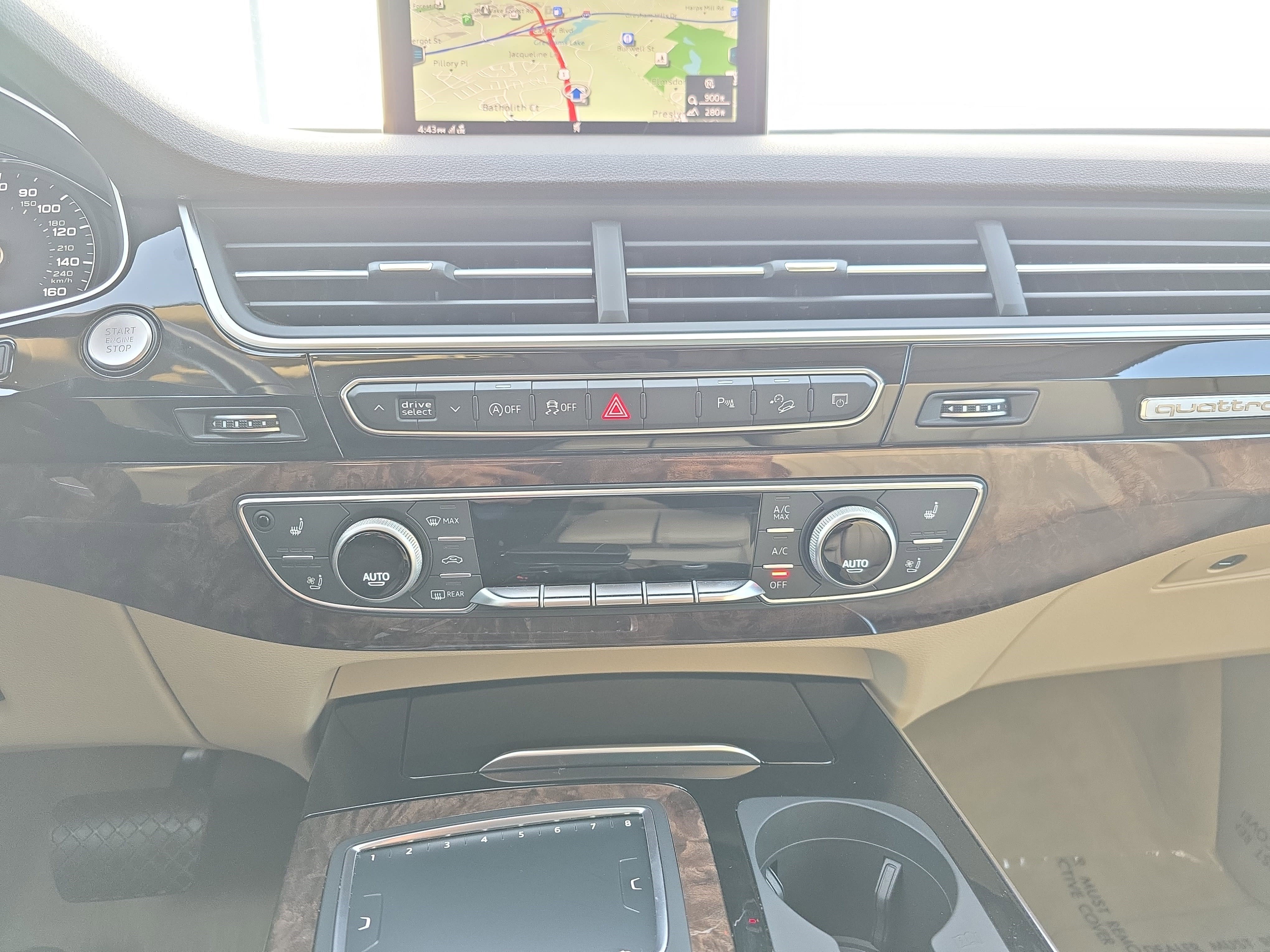 Used 2018 Audi Q7 3.0T Premium Plus w/ Premium Plus Package image 18