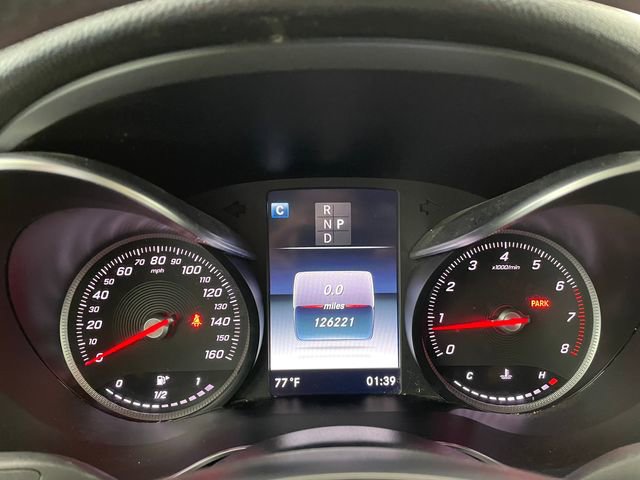 Used 2019 Mercedes-Benz GLC 300 image 2