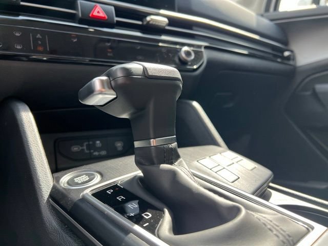 Certified 2026 Kia Sportage LX FWD image 25