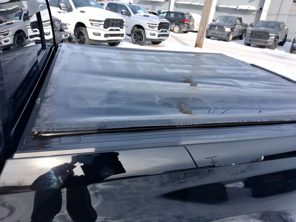 Used 2019 Chevrolet Silverado 1500 RST AWD/4WD image 11