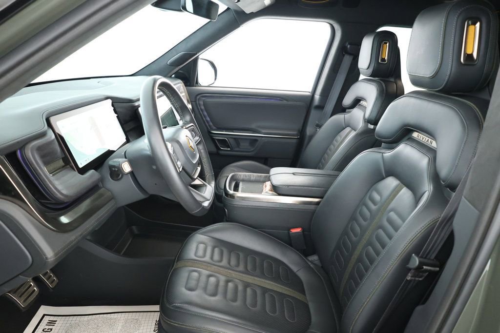 Used 2022 Rivian R1T Launch Edition image 19