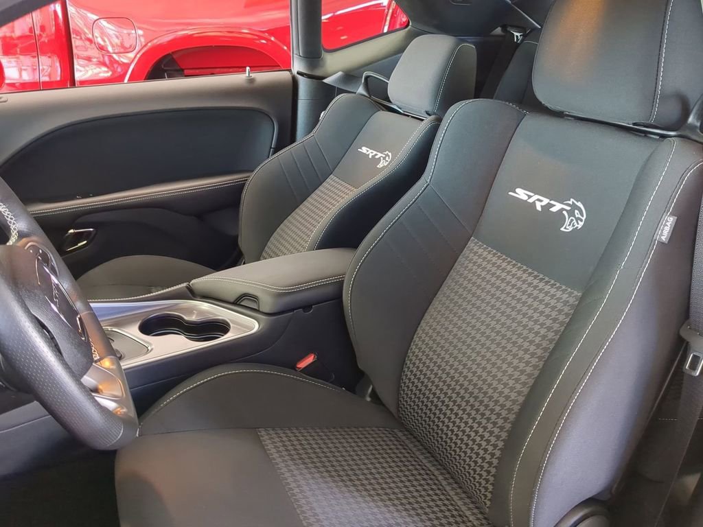 Used 2019 Dodge Challenger SRT Hellcat Redeye image 6