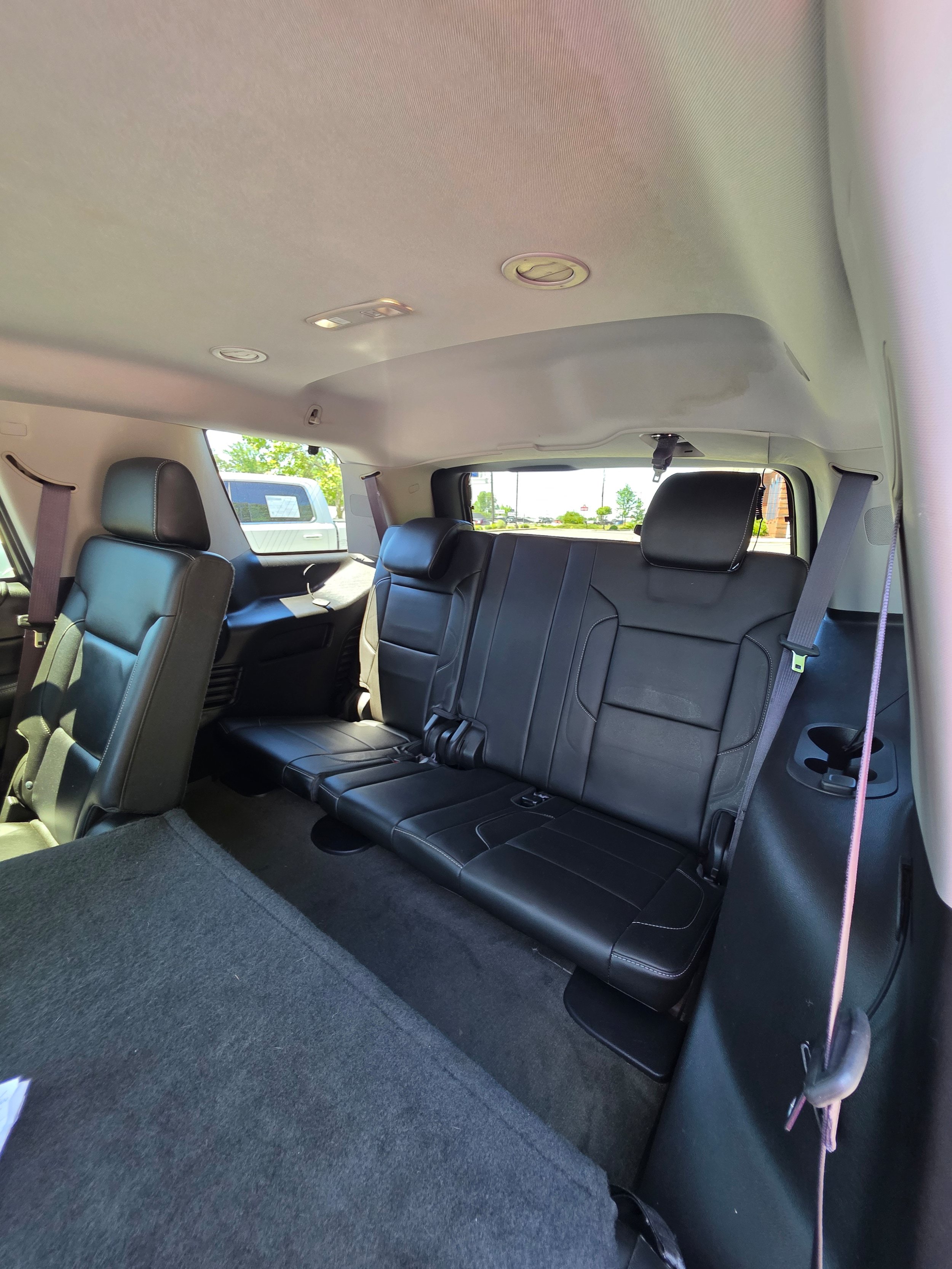 Used 2015 Chevrolet Tahoe LT RWD image 18