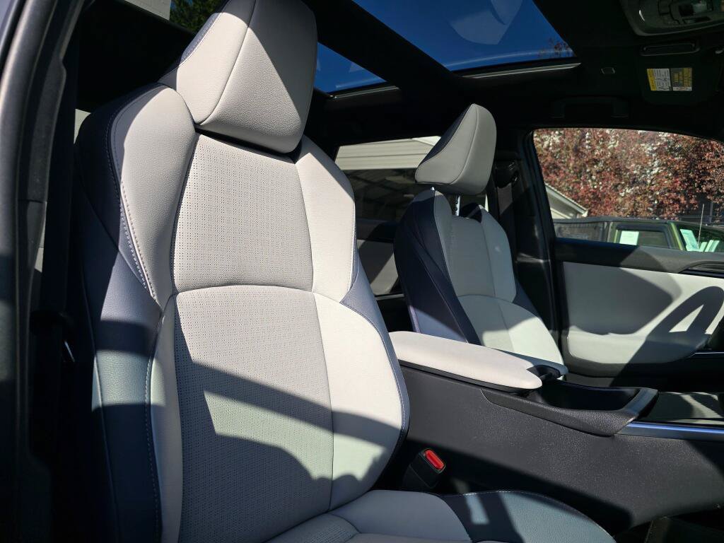 Certified 2023 Subaru Solterra AWD image 11