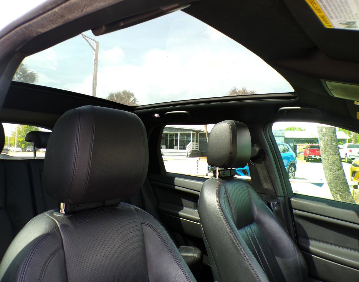 Used 2019 Land Rover Discovery Sport image 11