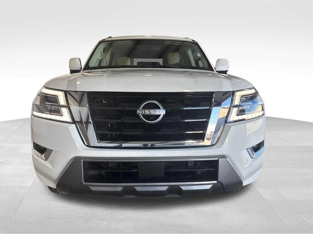 Used 2023 Nissan Armada SL w/ Captain's Chairs Package image 8