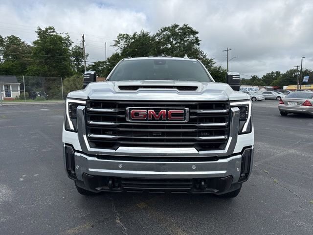 Used 2024 GMC Sierra 2500 SLT w/ SLT Premium Package AWD/4WD image 2