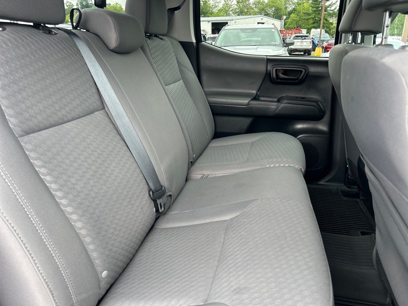 Used 2023 Toyota Tacoma SR AWD/4WD image 19