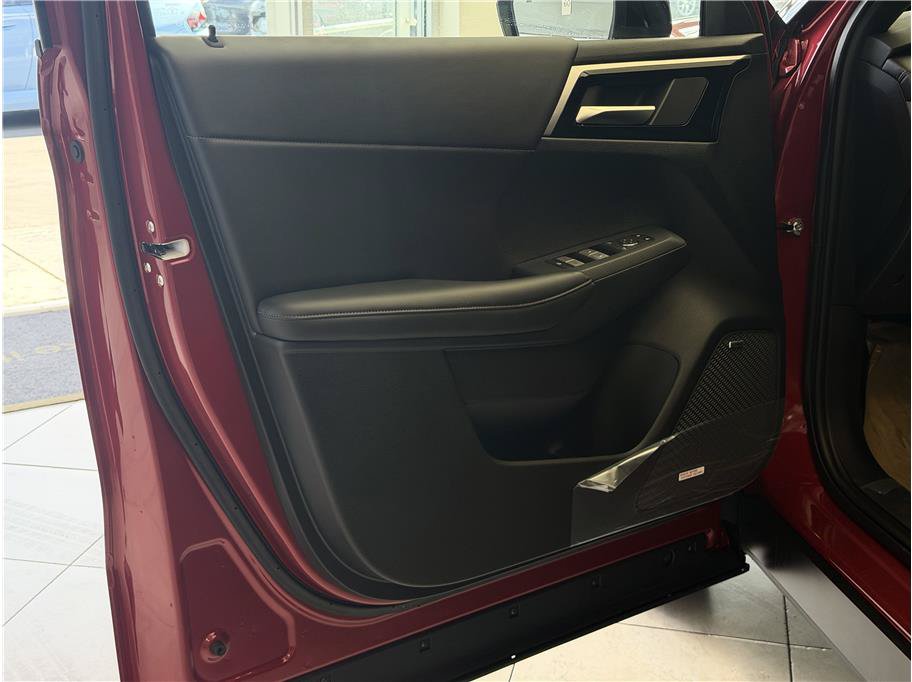 New 2026 Mitsubishi Outlander LE FWD image 10