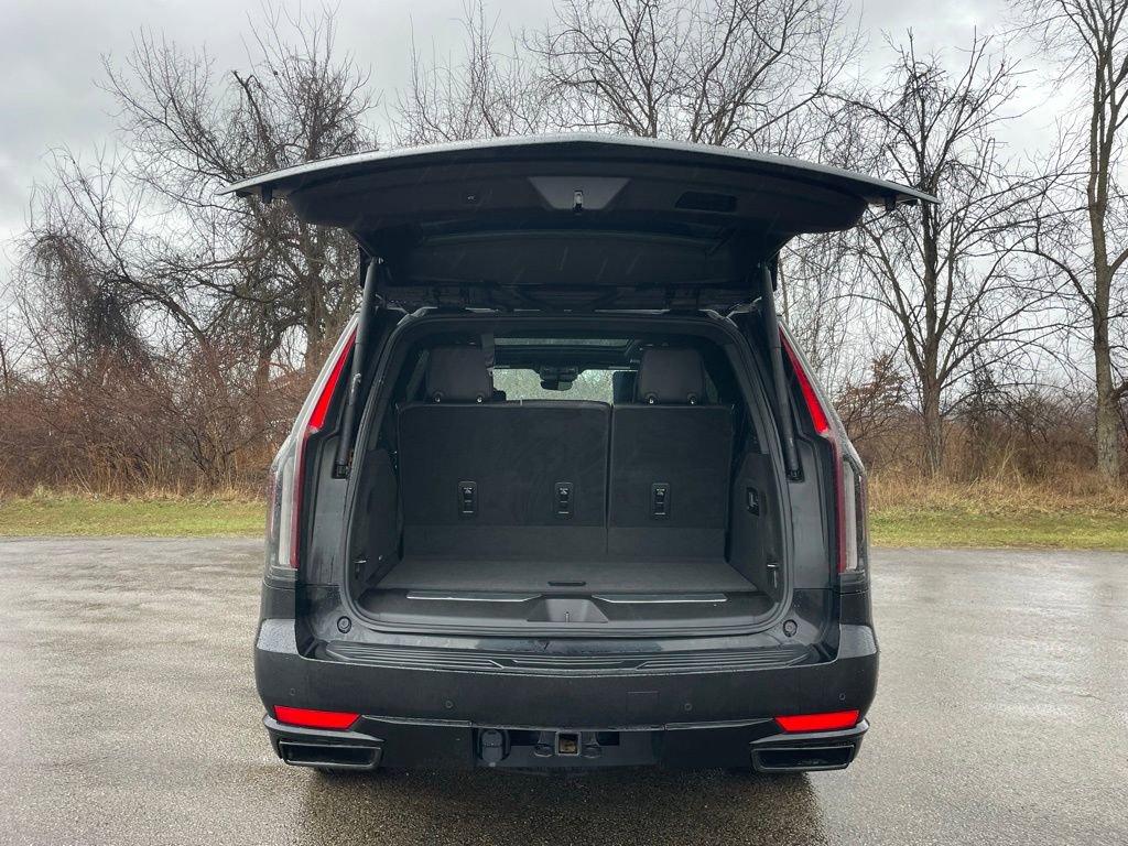 Certified 2022 Cadillac Escalade Sport Platinum w/ LPO, ONYX Package image 20