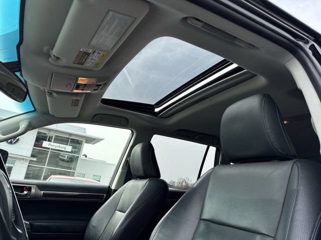Used 2017 Lexus GX 460 Premium w/ Premium Package AWD/4WD image 19
