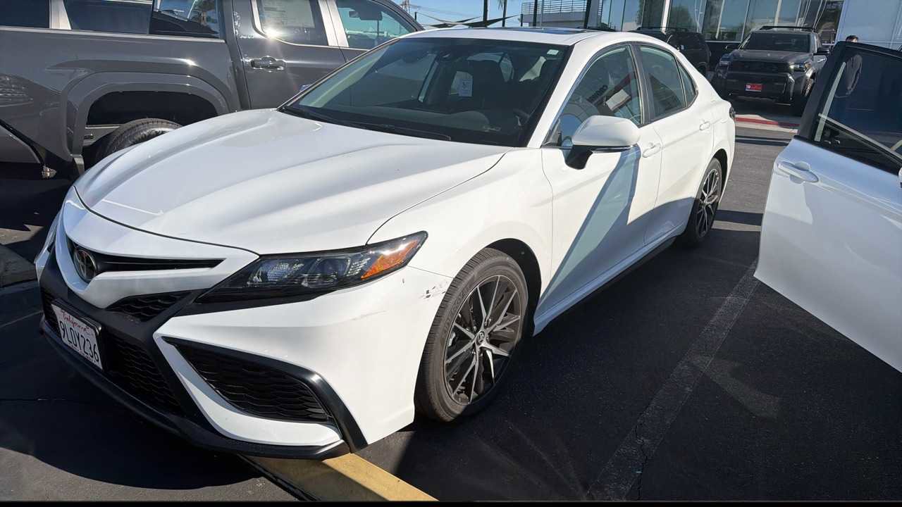 Used 2024 Toyota Camry SE