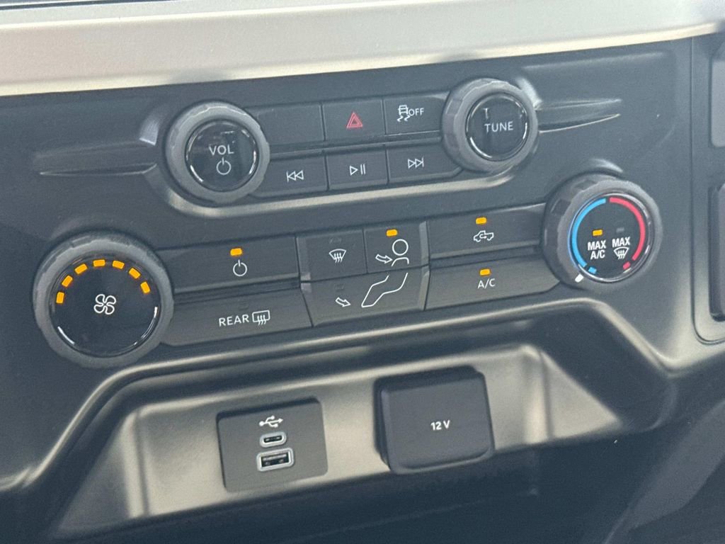 New 2025 Ford F350 XL w/ XL Chrome Package image 13